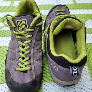 Men's Five Ten 5.10 Guide Tennie Climbing Shoe